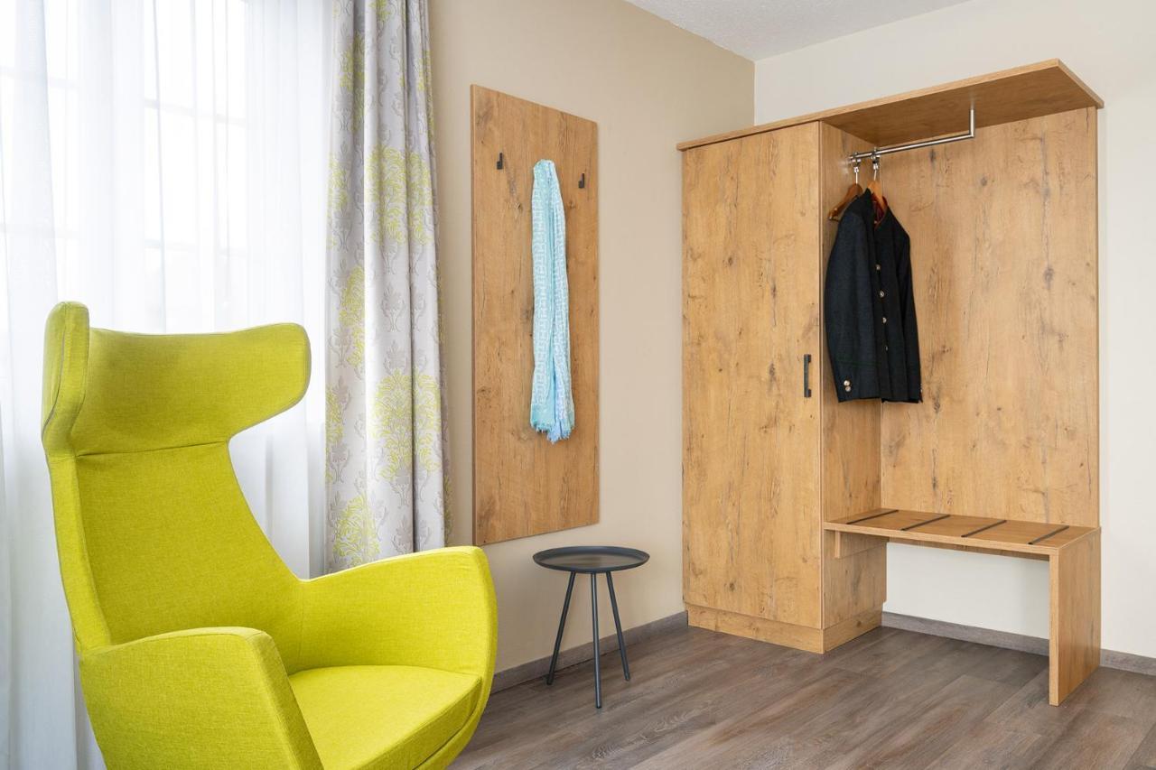 Hotel Neuwirt Hallbergmoos Kültér fotó