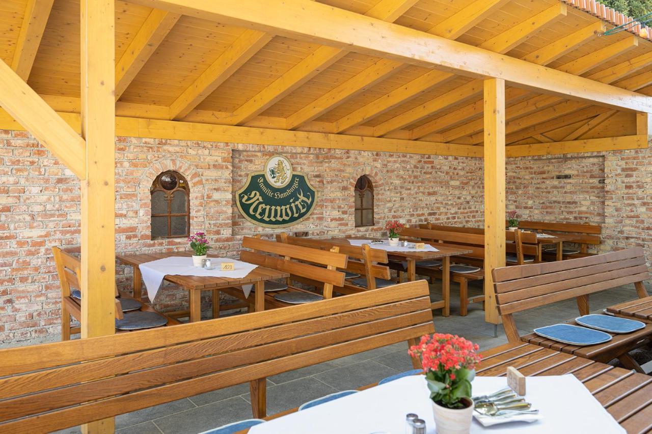 Hotel Neuwirt Hallbergmoos Kültér fotó