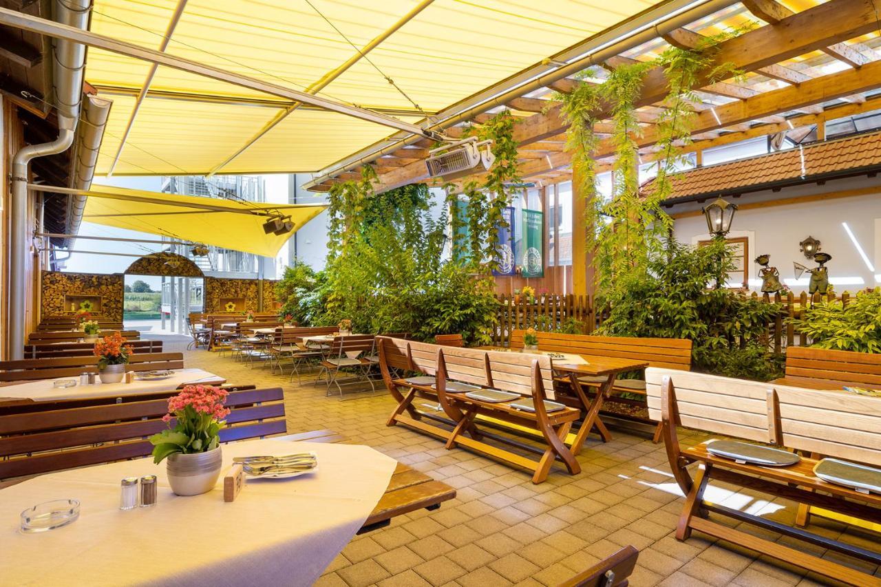 Hotel Neuwirt Hallbergmoos Kültér fotó