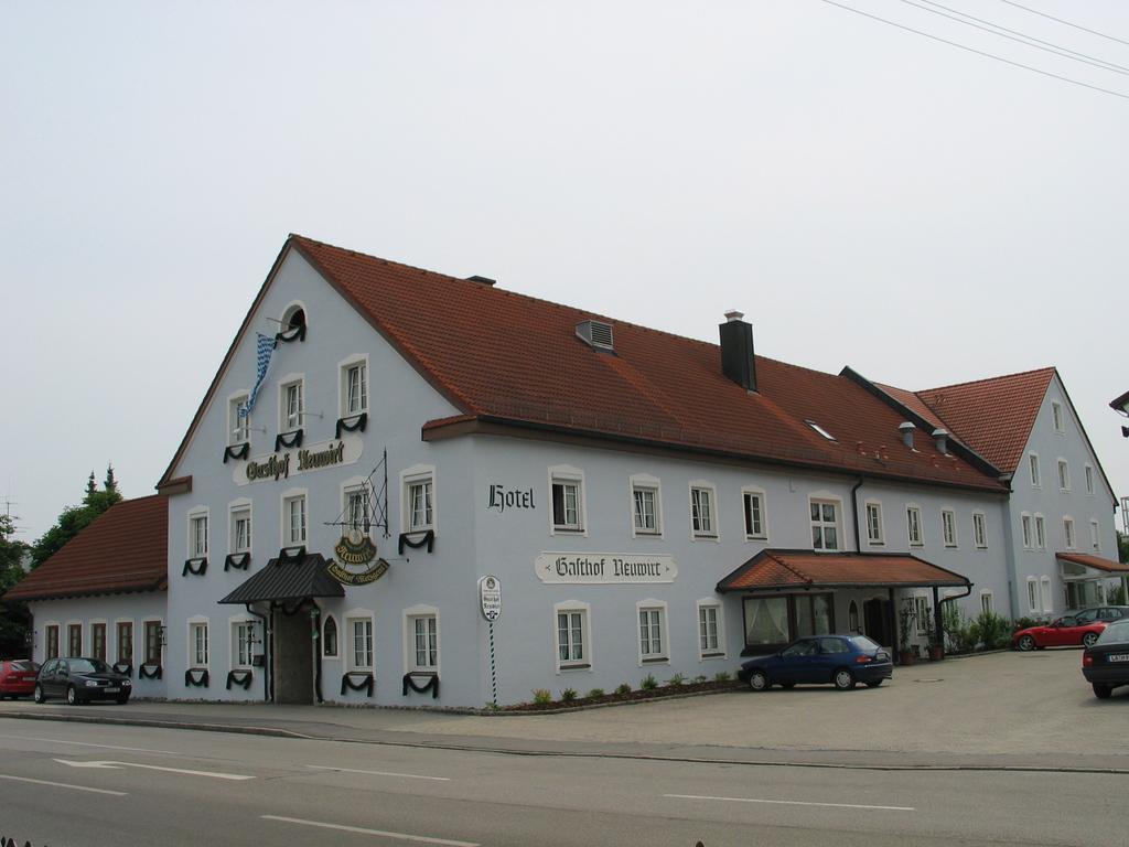 Hotel Neuwirt Hallbergmoos Kültér fotó