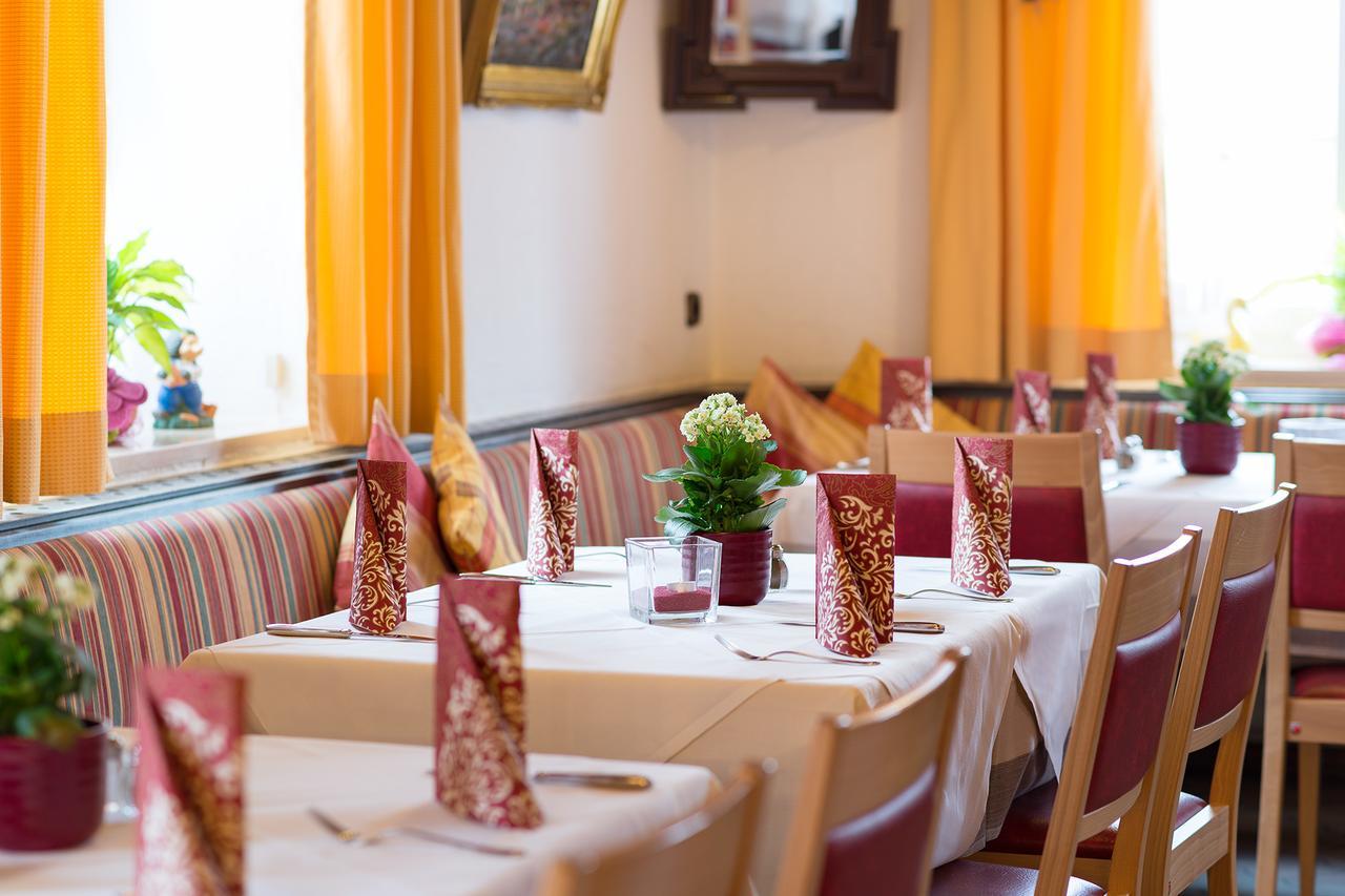 Hotel Neuwirt Hallbergmoos Kültér fotó